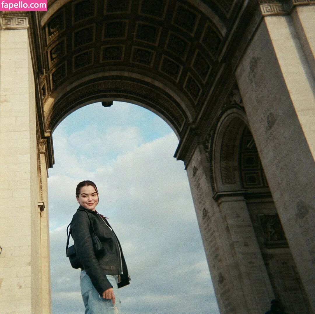 Paris Berelc / theparisberelc Onlyfans Photo Gallery 