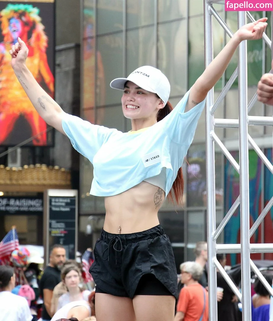 Paris Berelc / theparisberelc Onlyfans Photo Gallery 