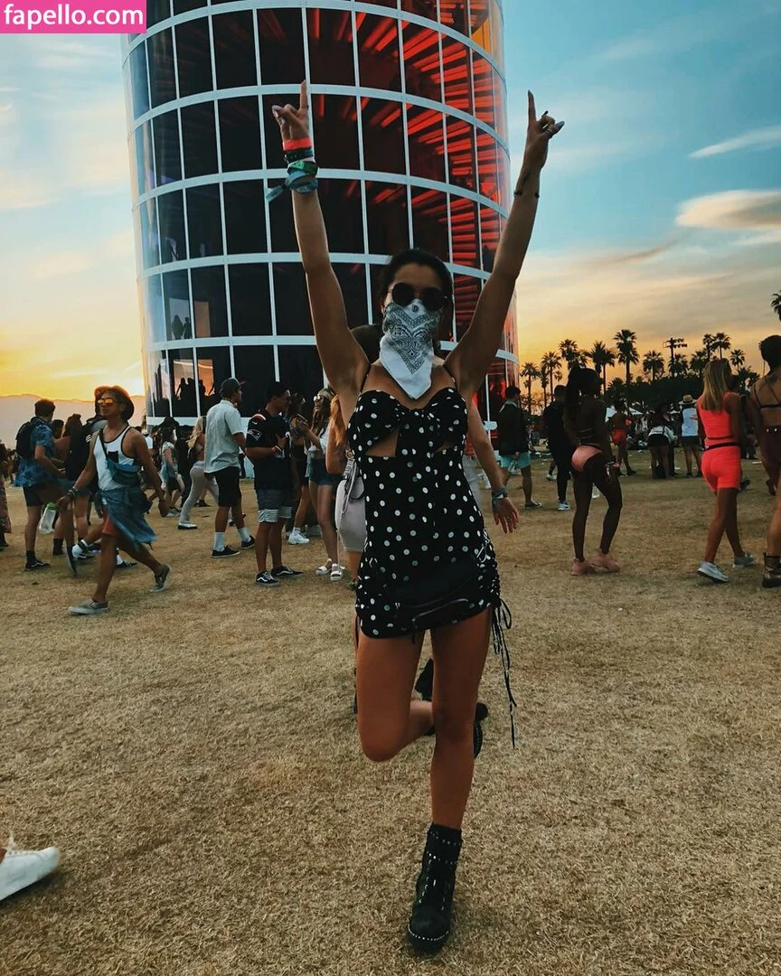 Paris Berelc / theparisberelc Onlyfans Photo Gallery 