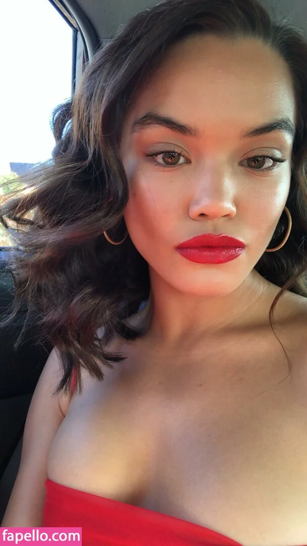 Paris Berelc / theparisberelc Onlyfans Photo Gallery 