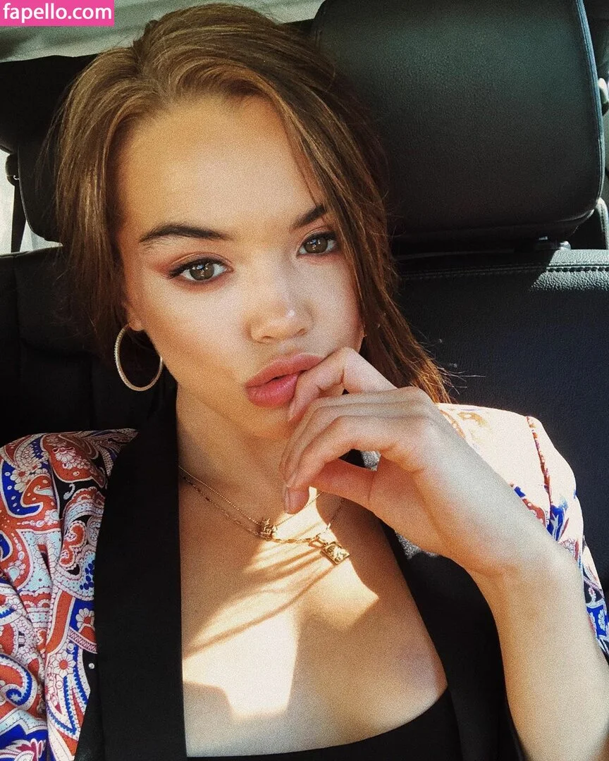 Paris Berelc / theparisberelc Onlyfans Photo Gallery 