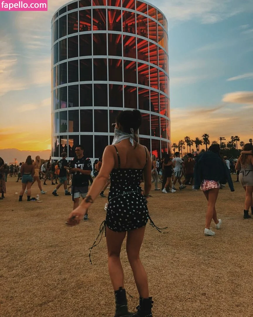 Paris Berelc / theparisberelc Onlyfans Photo Gallery 