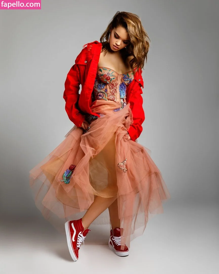 Paris Berelc / theparisberelc Onlyfans Photo Gallery 