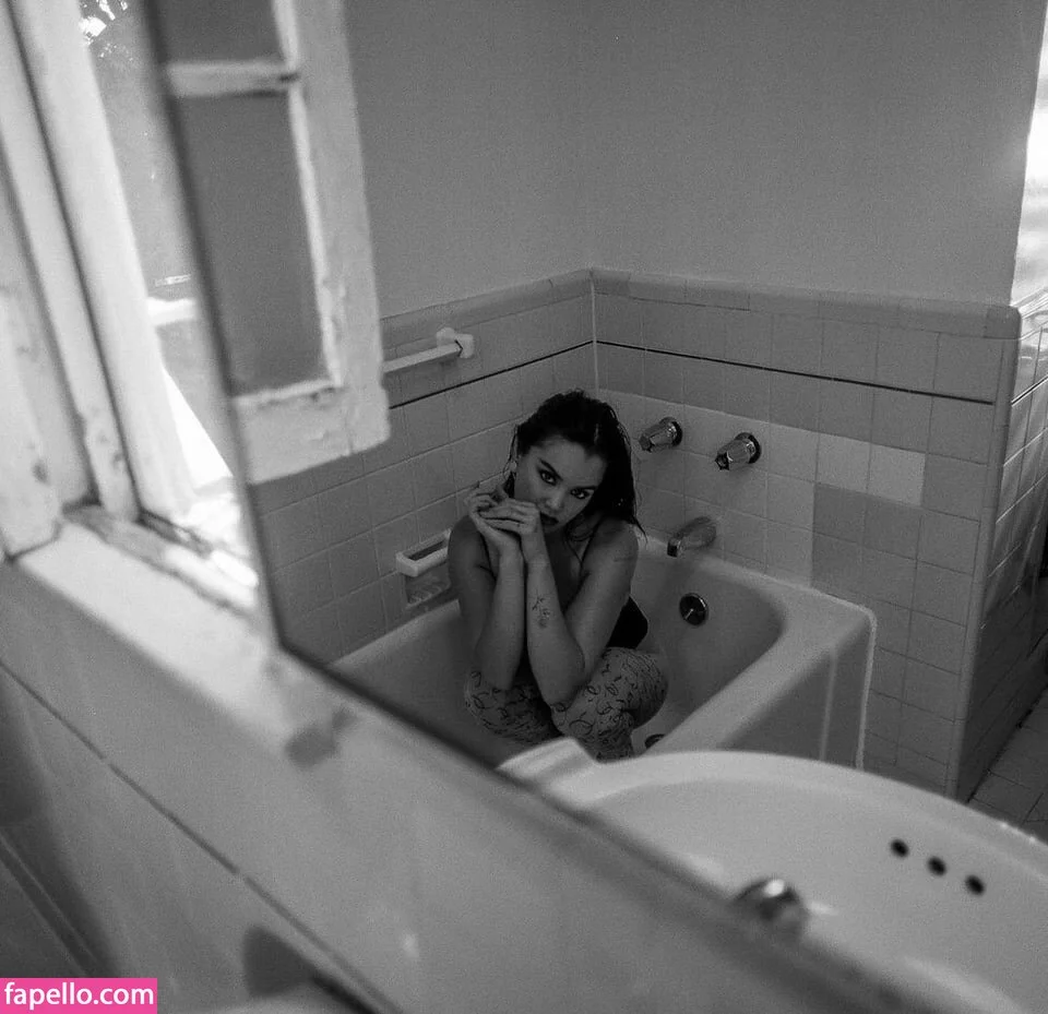 Paris Berelc / theparisberelc Onlyfans Photo Gallery 