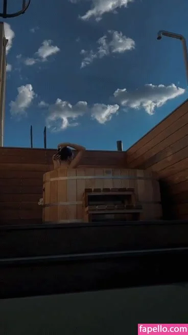 Paris Berelc / theparisberelc Onlyfans Photo Gallery 