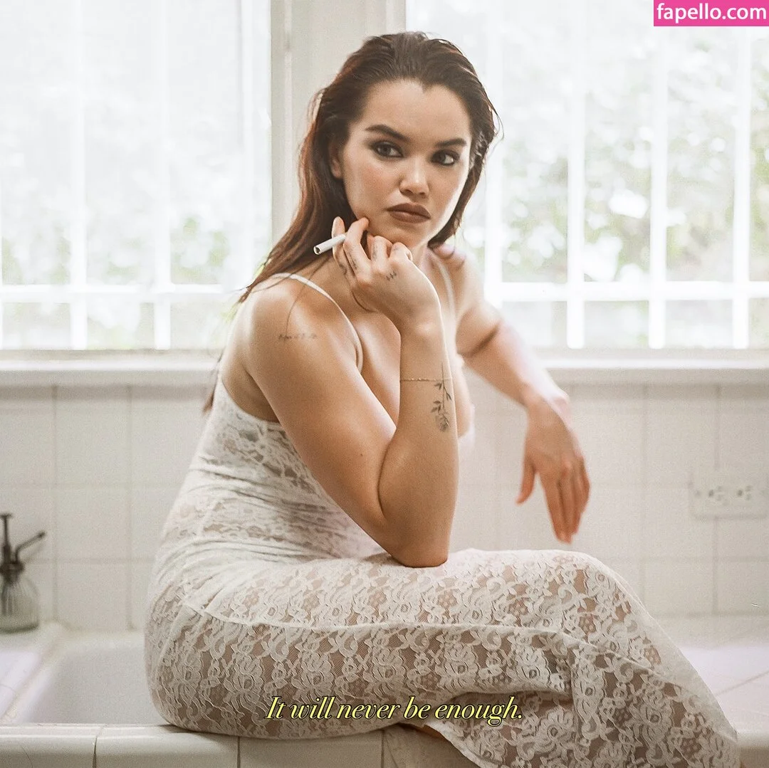 Paris Berelc / theparisberelc Onlyfans Photo Gallery 