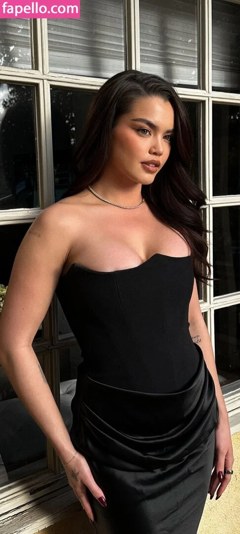 Paris Berelc / theparisberelc Onlyfans Photo Gallery 