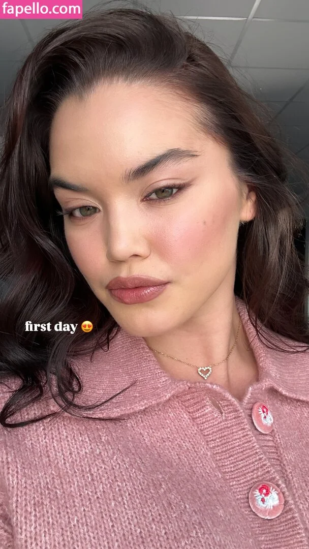 Paris Berelc / theparisberelc Onlyfans Photo Gallery 