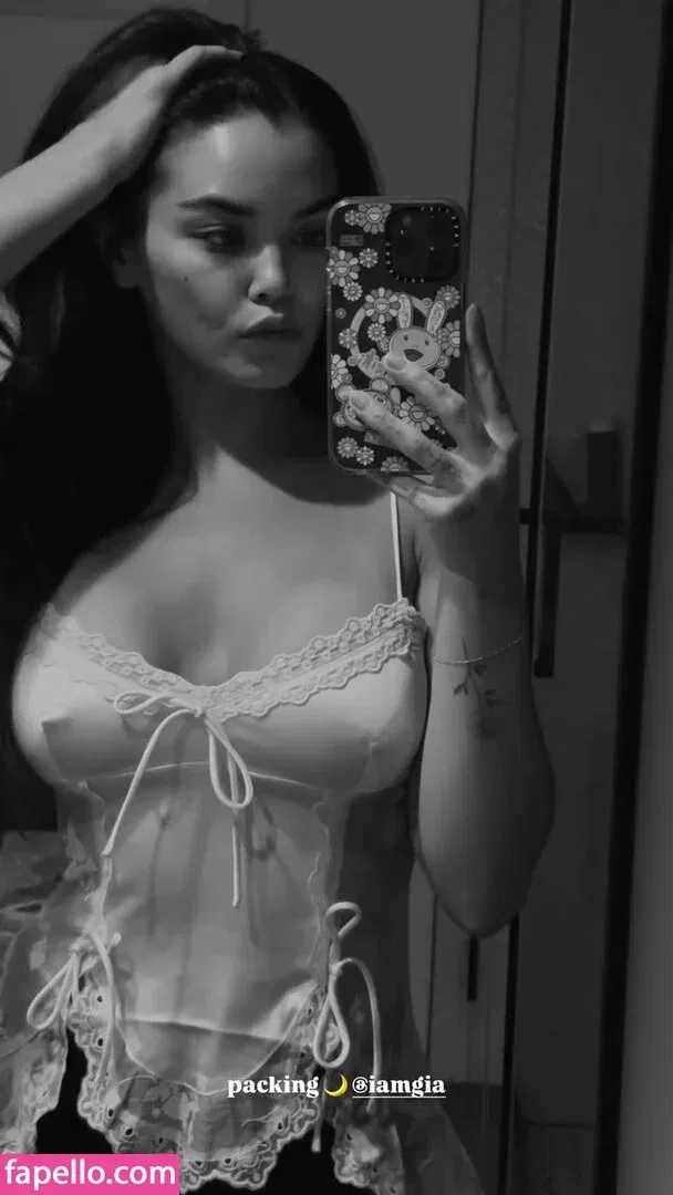 Paris Berelc / theparisberelc Onlyfans Photo Gallery 