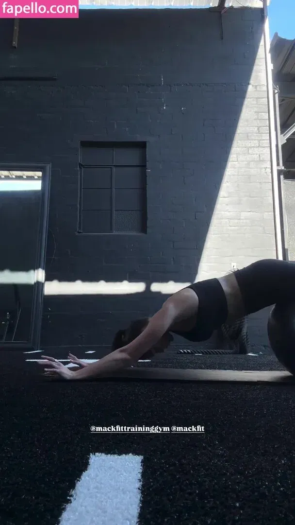 Paris Berelc / theparisberelc Onlyfans Photo Gallery 