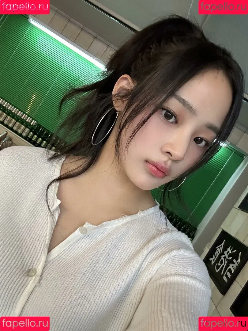 Minji / lovres_min__ / miniwithtattoos / newjeans_official Onlyfans Photo Gallery 