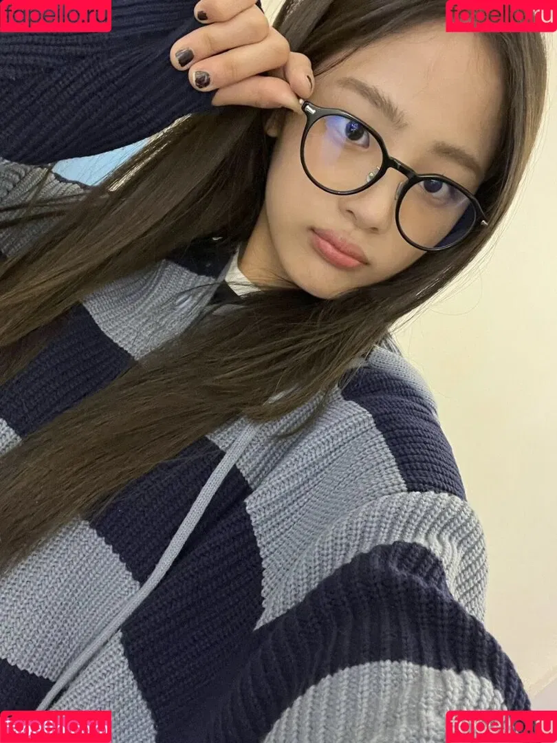 Minji / lovres_min__ / miniwithtattoos / newjeans_official Onlyfans Photo Gallery 