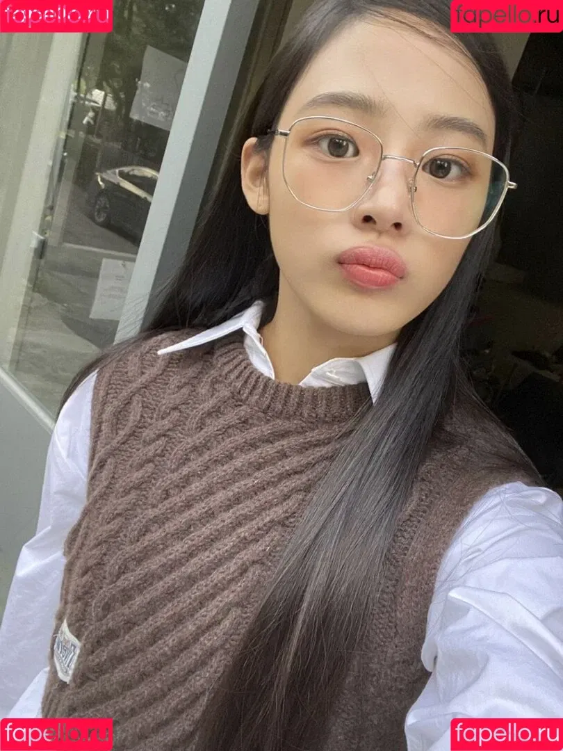 Minji / lovres_min__ / miniwithtattoos / newjeans_official Onlyfans Photo Gallery 