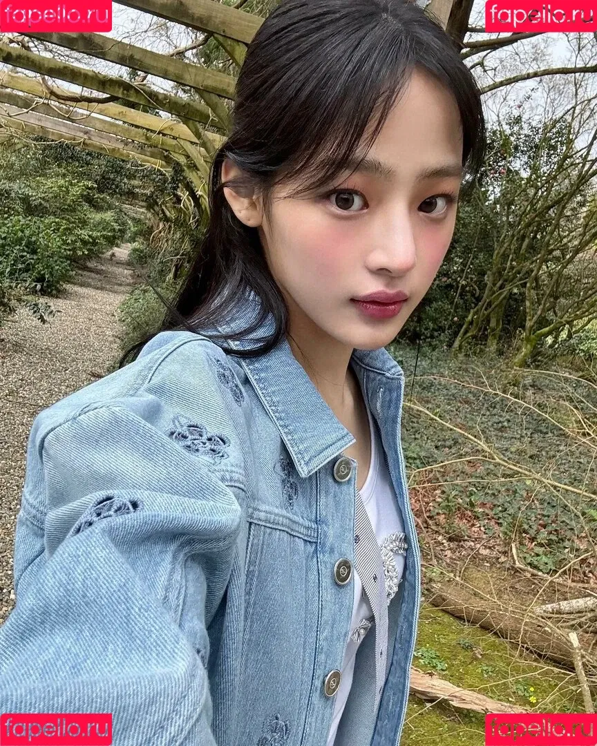 Minji / lovres_min__ / miniwithtattoos / newjeans_official Onlyfans Photo Gallery 