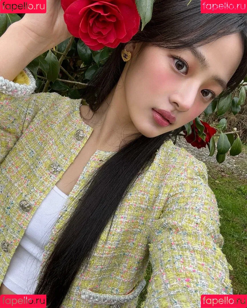 Minji / lovres_min__ / miniwithtattoos / newjeans_official Onlyfans Photo Gallery 