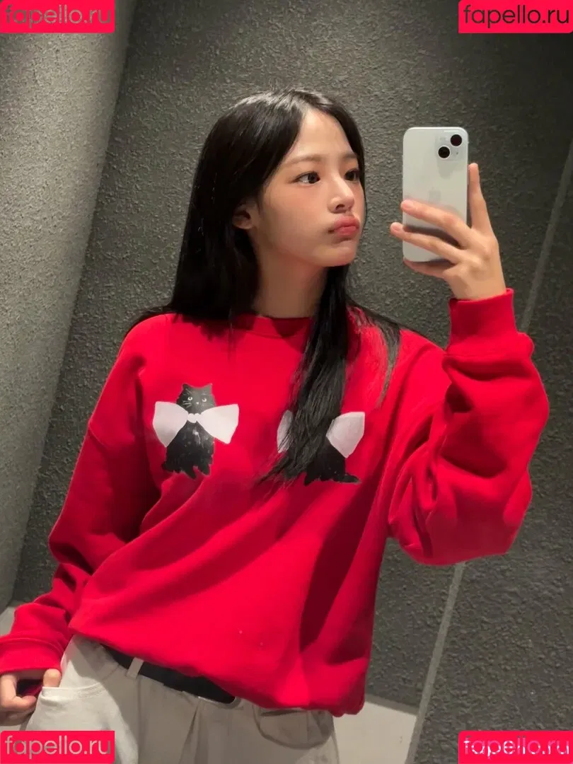Minji / lovres_min__ / miniwithtattoos / newjeans_official Onlyfans Photo Gallery 