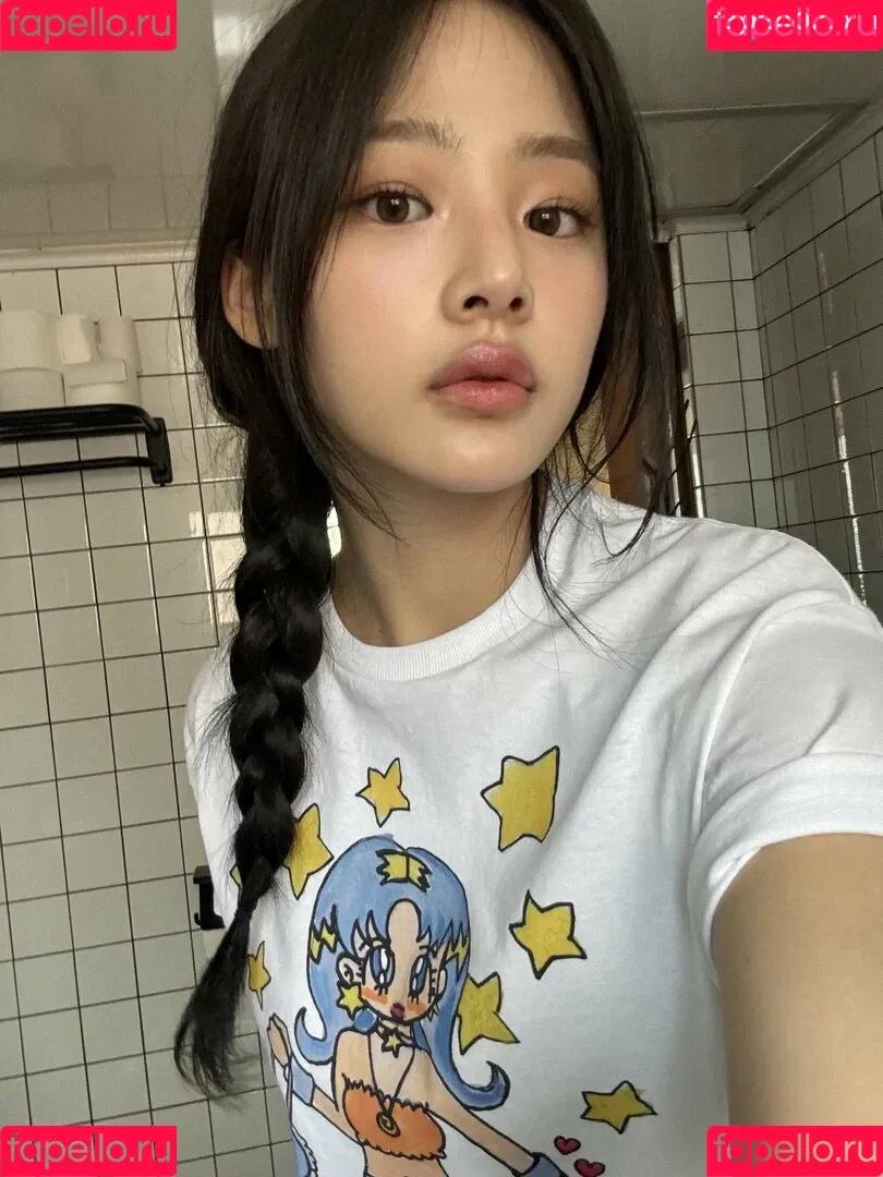 Minji / lovres_min__ / miniwithtattoos / newjeans_official Onlyfans Photo Gallery 