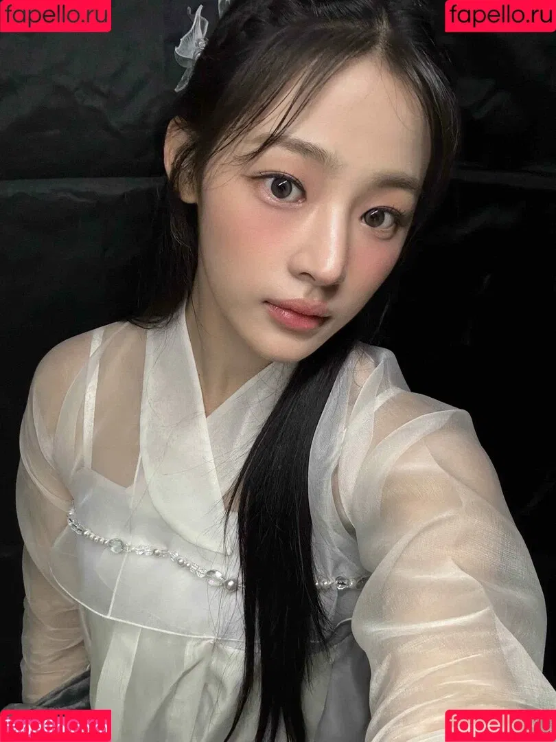 Minji / lovres_min__ / miniwithtattoos / newjeans_official Onlyfans Photo Gallery 