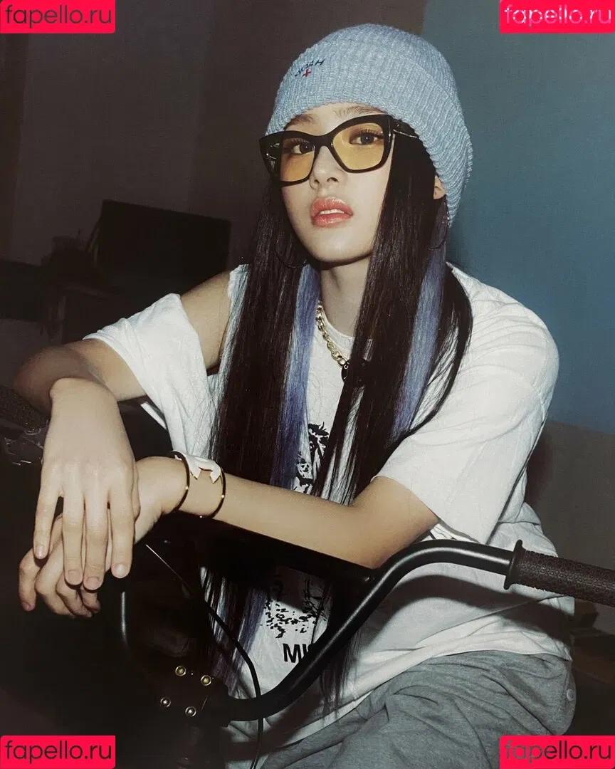 Minji / lovres_min__ / miniwithtattoos / newjeans_official Onlyfans Photo Gallery 