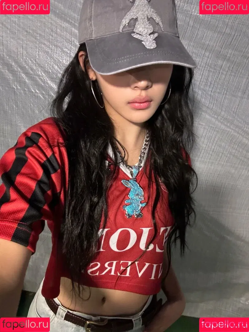 Minji / lovres_min__ / miniwithtattoos / newjeans_official Onlyfans Photo Gallery 
