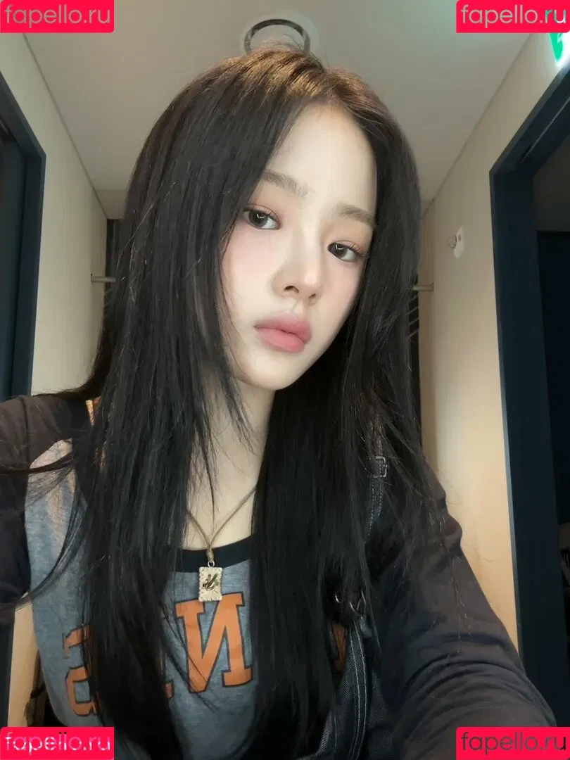 Minji / lovres_min__ / miniwithtattoos / newjeans_official Onlyfans Photo Gallery 