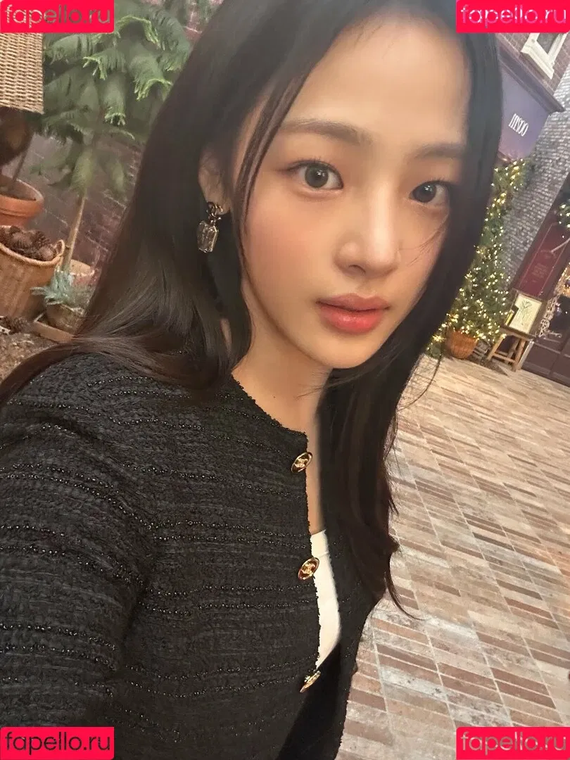 Minji / lovres_min__ / miniwithtattoos / newjeans_official Onlyfans Photo Gallery 