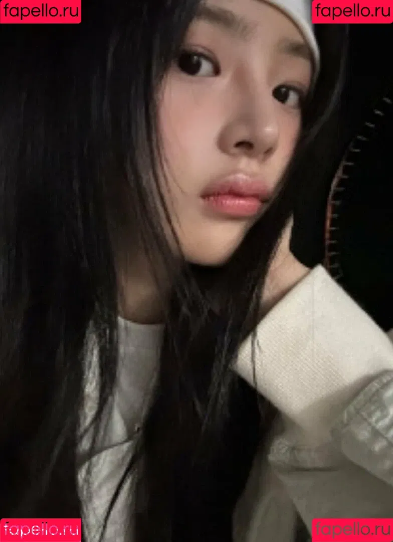 Minji / lovres_min__ / miniwithtattoos / newjeans_official Onlyfans Photo Gallery 