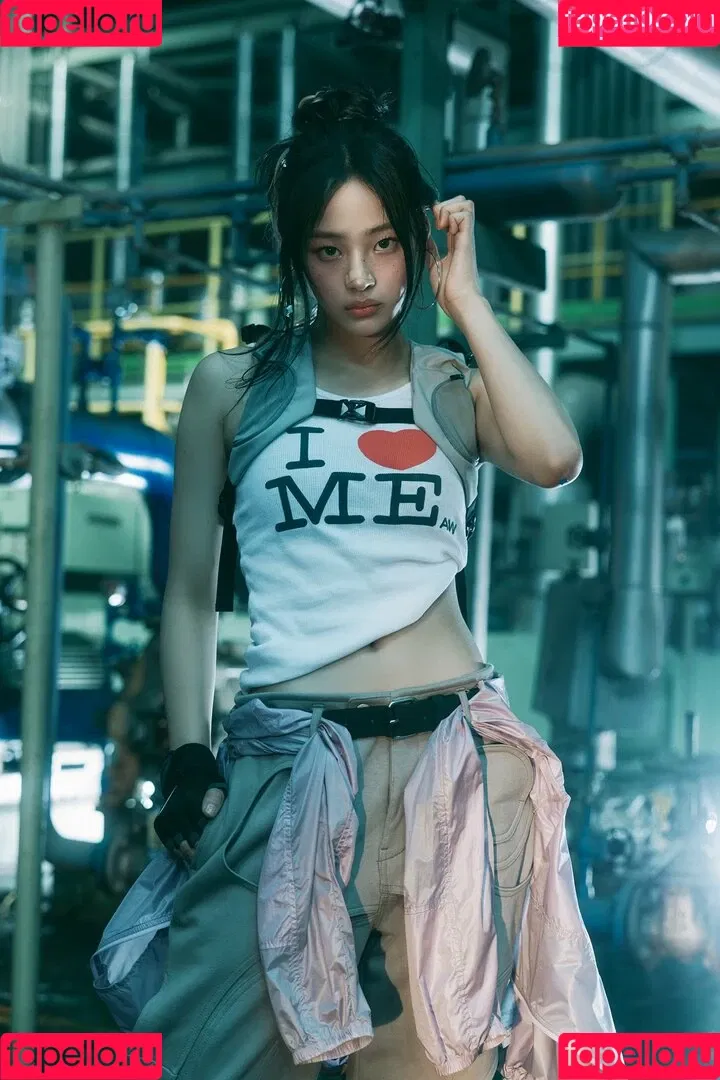 Minji / lovres_min__ / miniwithtattoos / newjeans_official Onlyfans Photo Gallery 