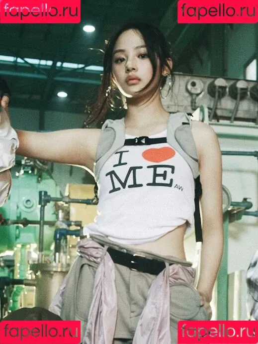 Minji / lovres_min__ / miniwithtattoos / newjeans_official Onlyfans Photo Gallery 