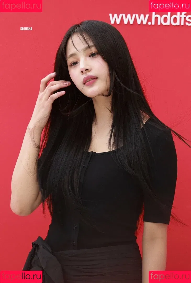Minji / lovres_min__ / miniwithtattoos / newjeans_official Onlyfans Photo Gallery 