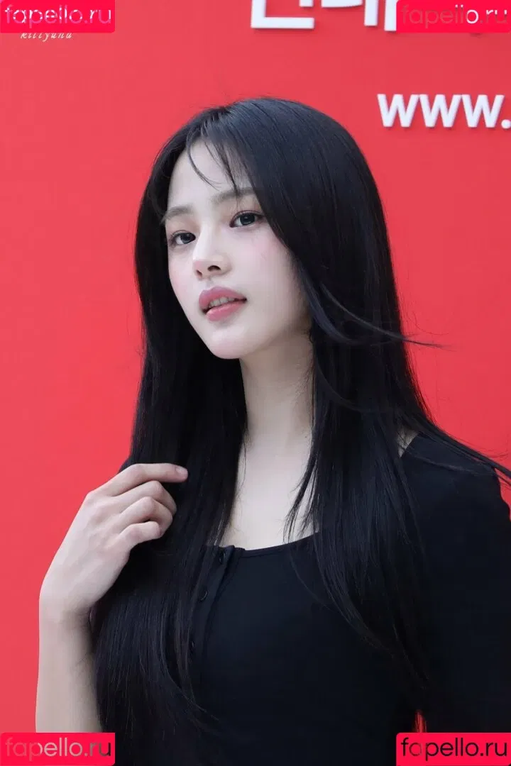 Minji / lovres_min__ / miniwithtattoos / newjeans_official Onlyfans Photo Gallery 