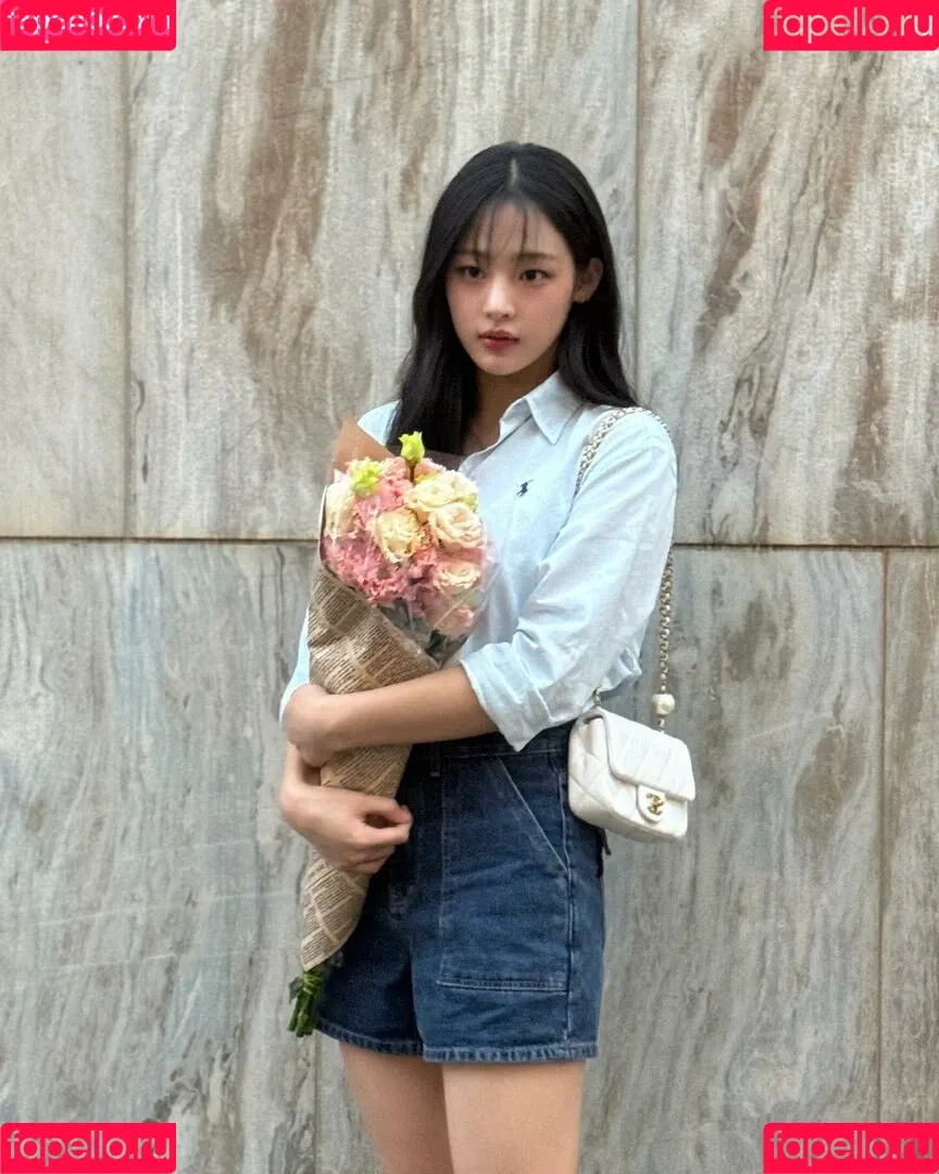 Minji / lovres_min__ / miniwithtattoos / newjeans_official Onlyfans Photo Gallery 