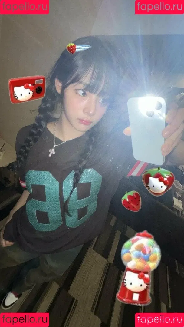 Minji / lovres_min__ / miniwithtattoos / newjeans_official Onlyfans Photo Gallery 