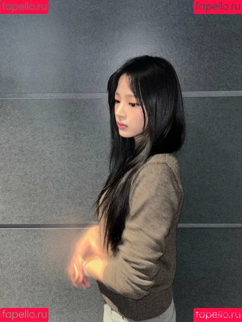 Minji / lovres_min__ / miniwithtattoos / newjeans_official Onlyfans Photo Gallery 