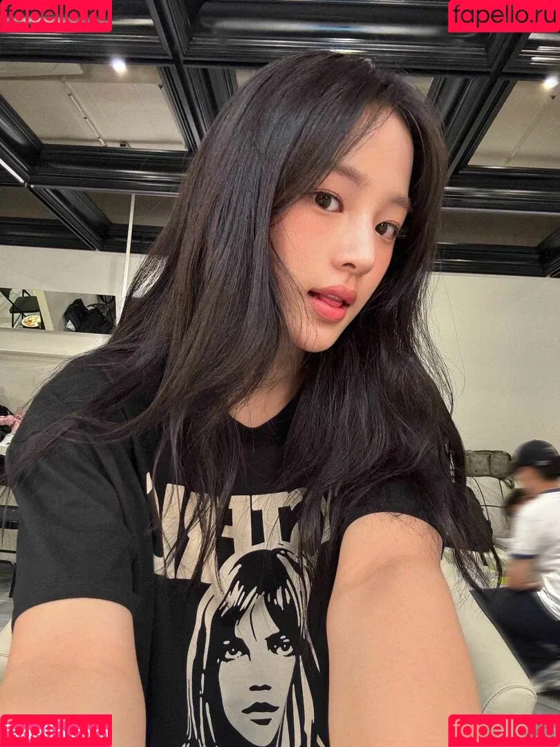 Minji / lovres_min__ / miniwithtattoos / newjeans_official Onlyfans Photo Gallery 