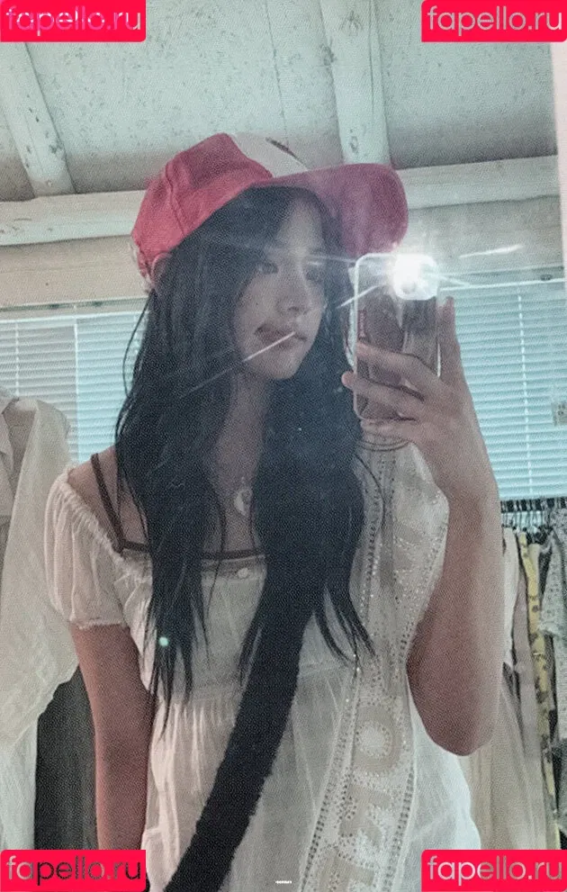 Minji / lovres_min__ / miniwithtattoos / newjeans_official Onlyfans Photo Gallery 