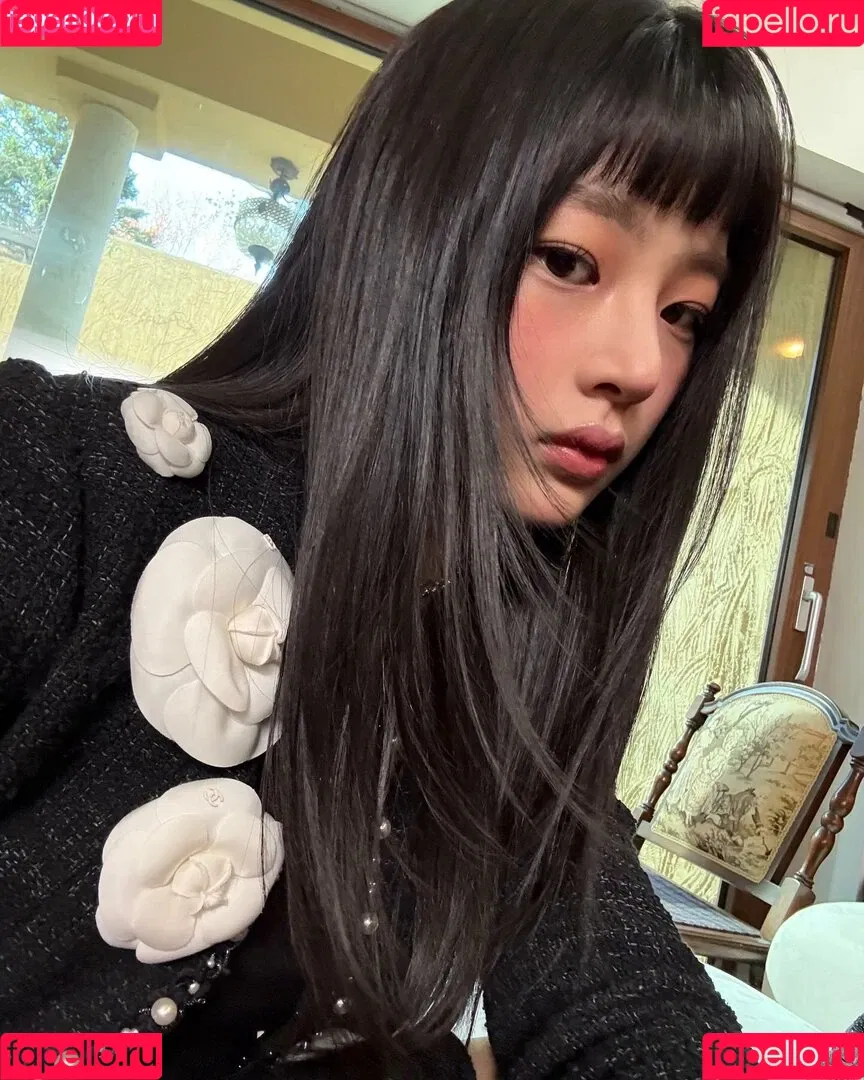 Minji / lovres_min__ / miniwithtattoos / newjeans_official Onlyfans Photo Gallery 