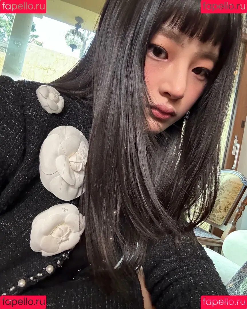 Minji / lovres_min__ / miniwithtattoos / newjeans_official Onlyfans Photo Gallery 