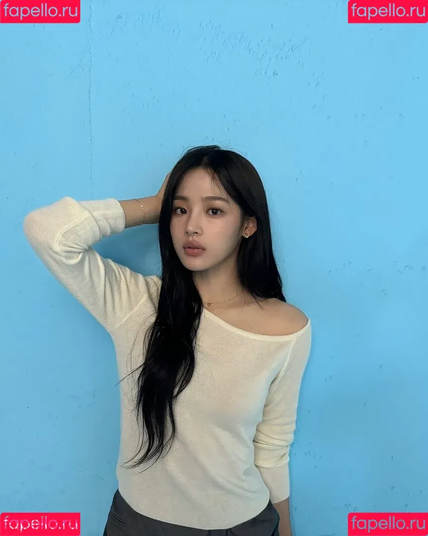 Minji / lovres_min__ / miniwithtattoos / newjeans_official Onlyfans Photo Gallery 