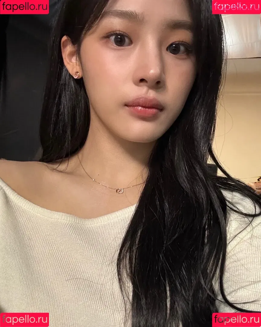 Minji / lovres_min__ / miniwithtattoos / newjeans_official Onlyfans Photo Gallery 