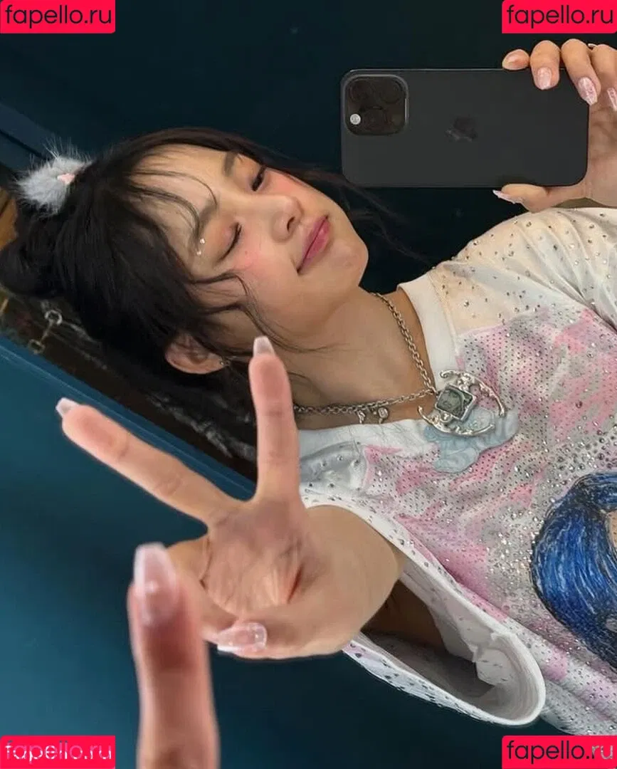 Minji / lovres_min__ / miniwithtattoos / newjeans_official Onlyfans Photo Gallery 