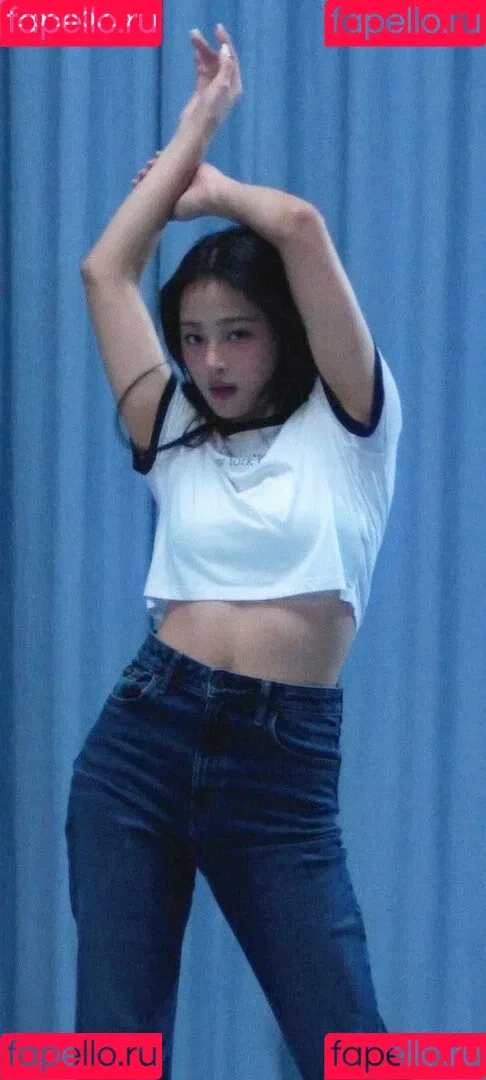 Minji / lovres_min__ / miniwithtattoos / newjeans_official Onlyfans Photo Gallery 