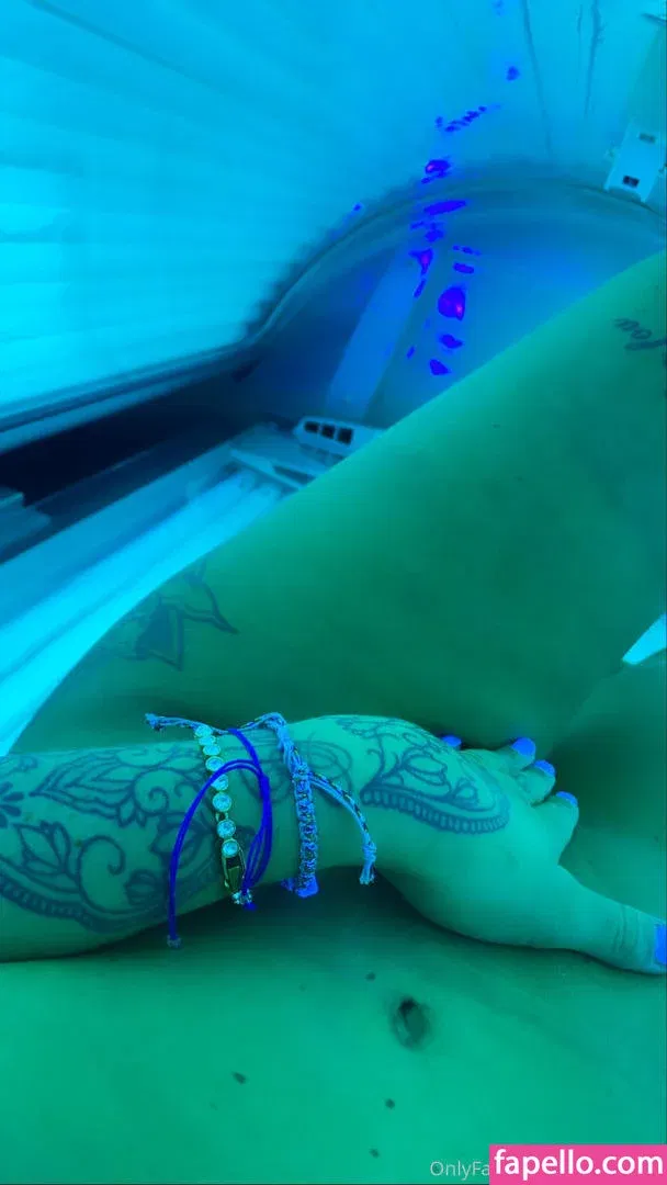 missdaems / yanadaems / yanadaemss Onlyfans Photo Gallery 