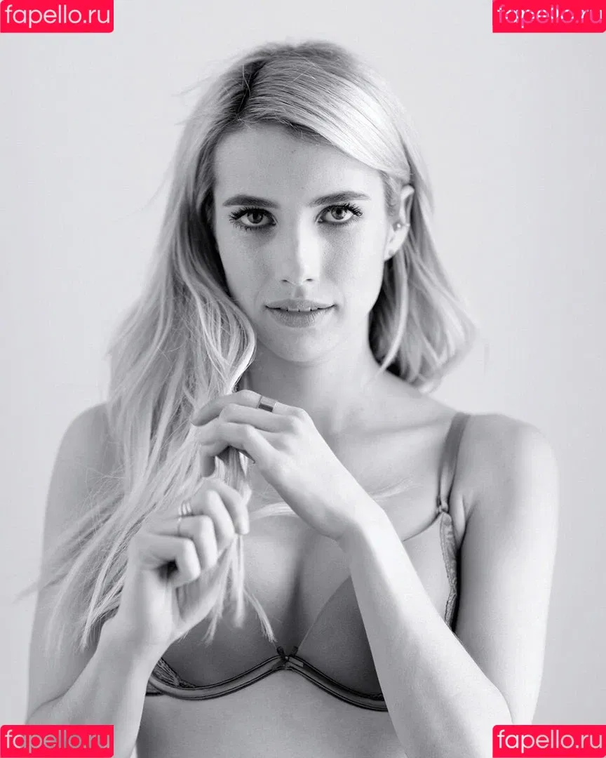 Emma Roberts / emmalee1996 / emmaroberts Onlyfans Photo Gallery 