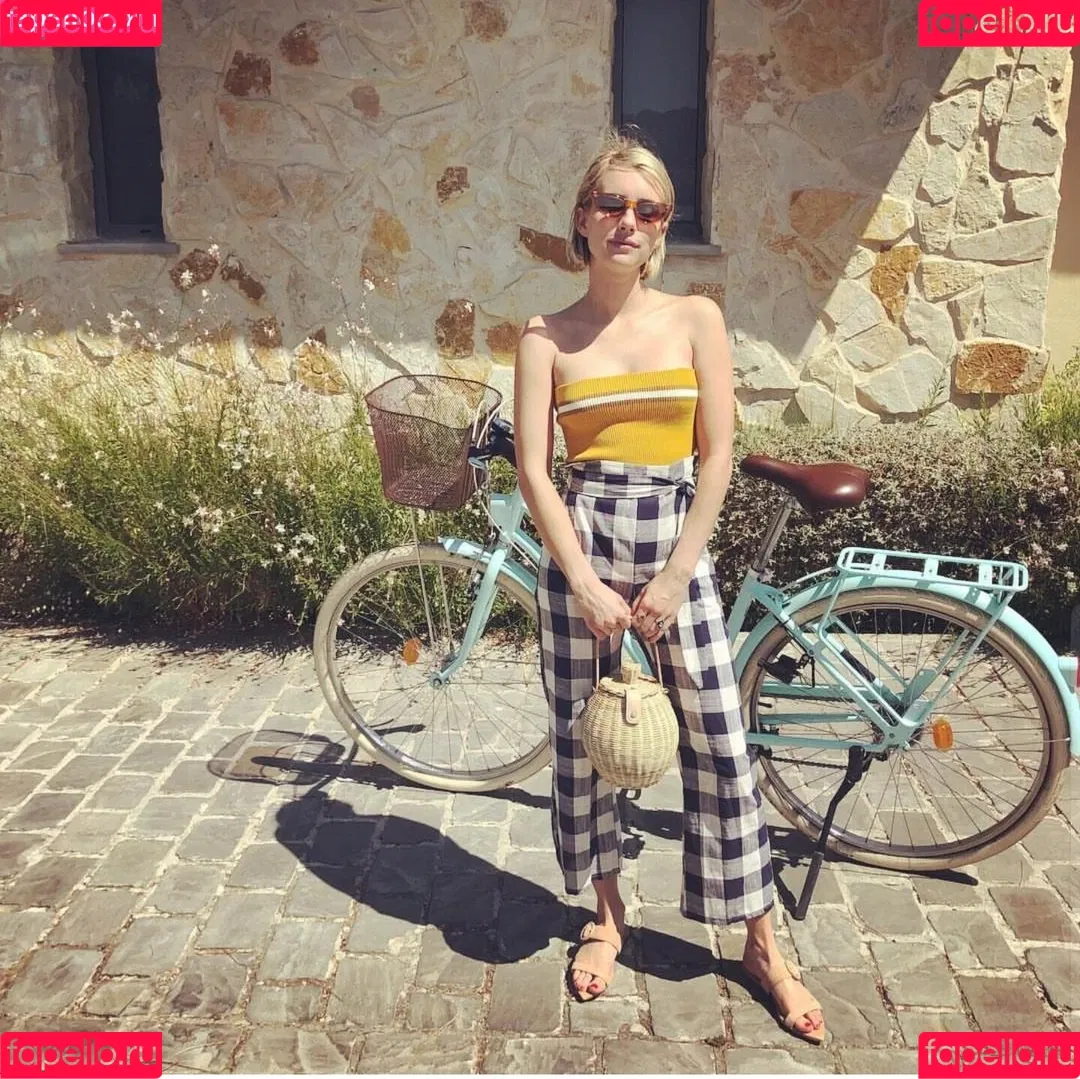 Emma Roberts / emmalee1996 / emmaroberts Onlyfans Photo Gallery 