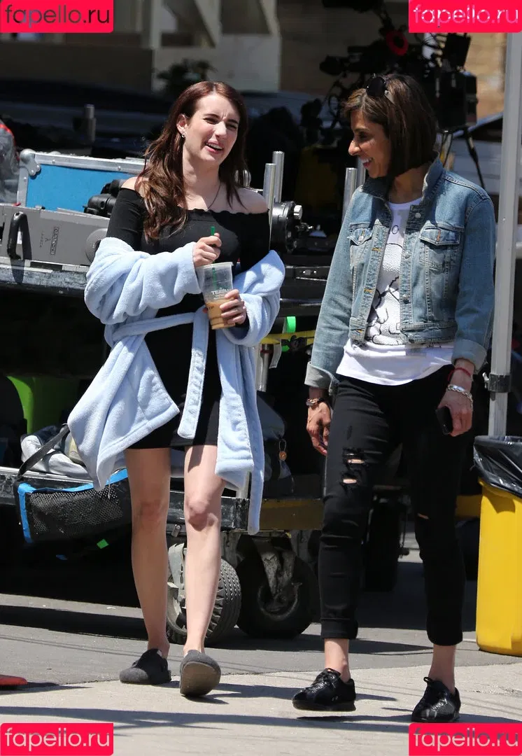 Emma Roberts / emmalee1996 / emmaroberts Onlyfans Photo Gallery 