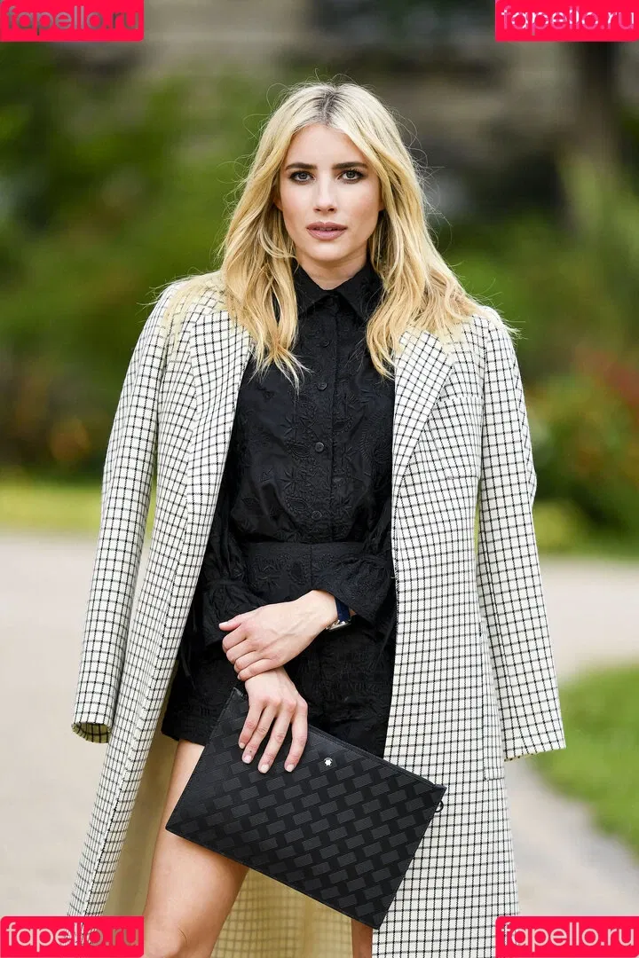 Emma Roberts / emmalee1996 / emmaroberts Onlyfans Photo Gallery 
