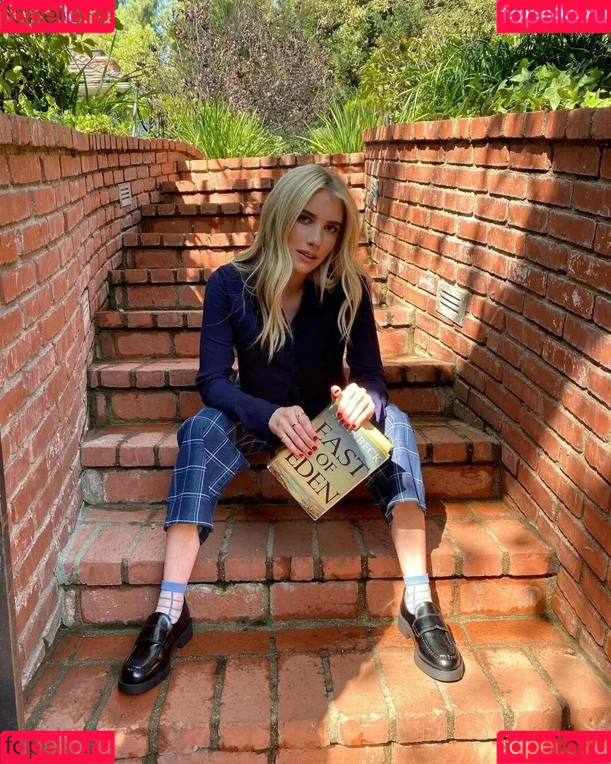 Emma Roberts / emmalee1996 / emmaroberts Onlyfans Photo Gallery 