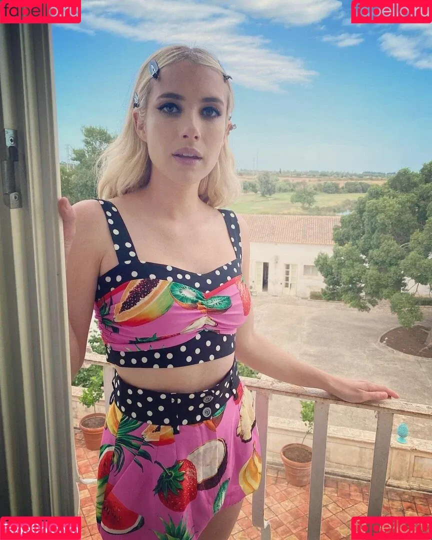 Emma Roberts / emmalee1996 / emmaroberts Onlyfans Photo Gallery 