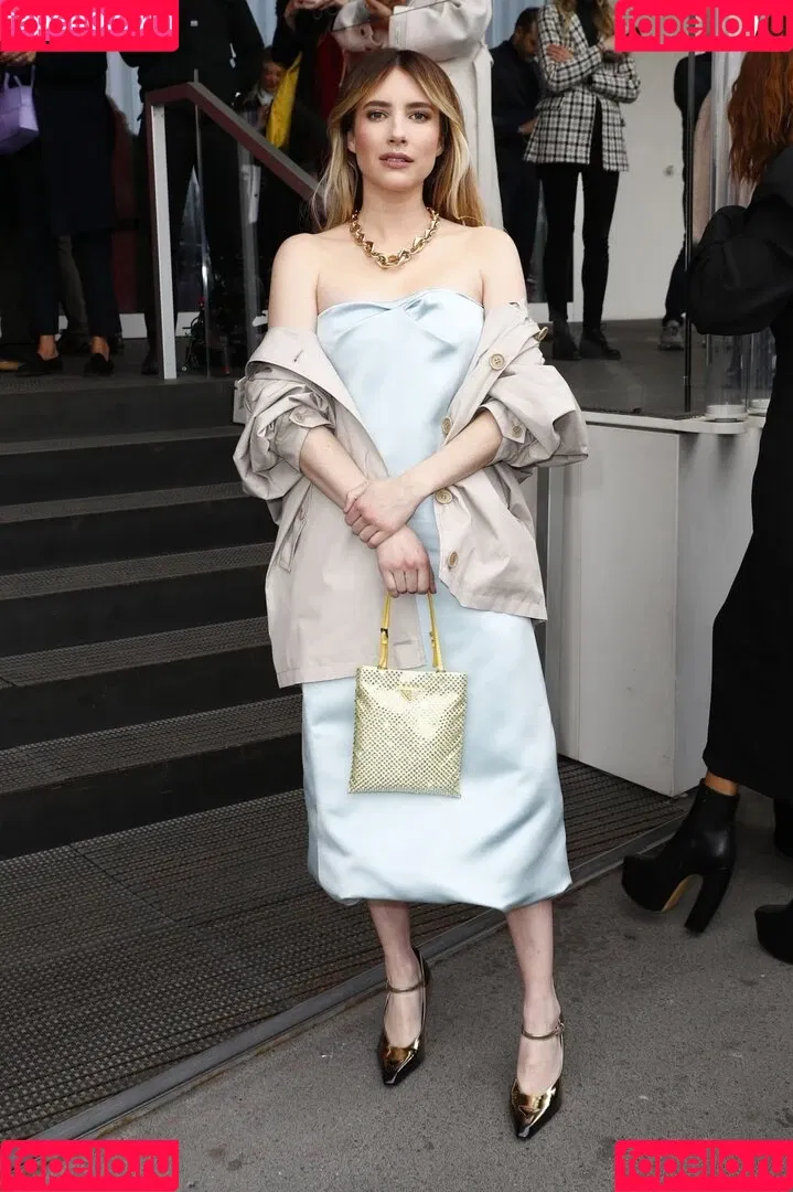 Emma Roberts / emmalee1996 / emmaroberts Onlyfans Photo Gallery 